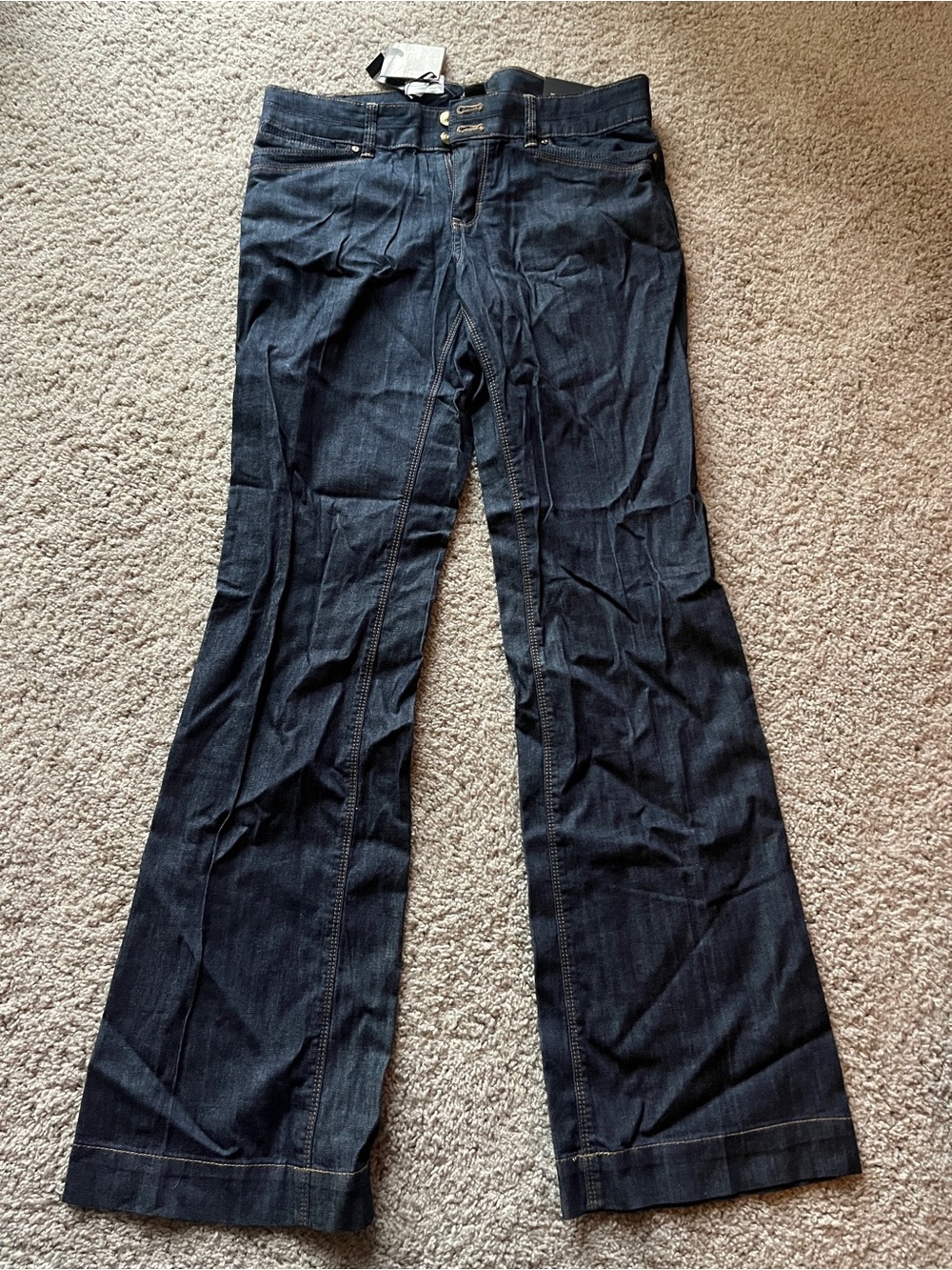 NWT White House Black Market Women’s Trouser Jeans - 6R